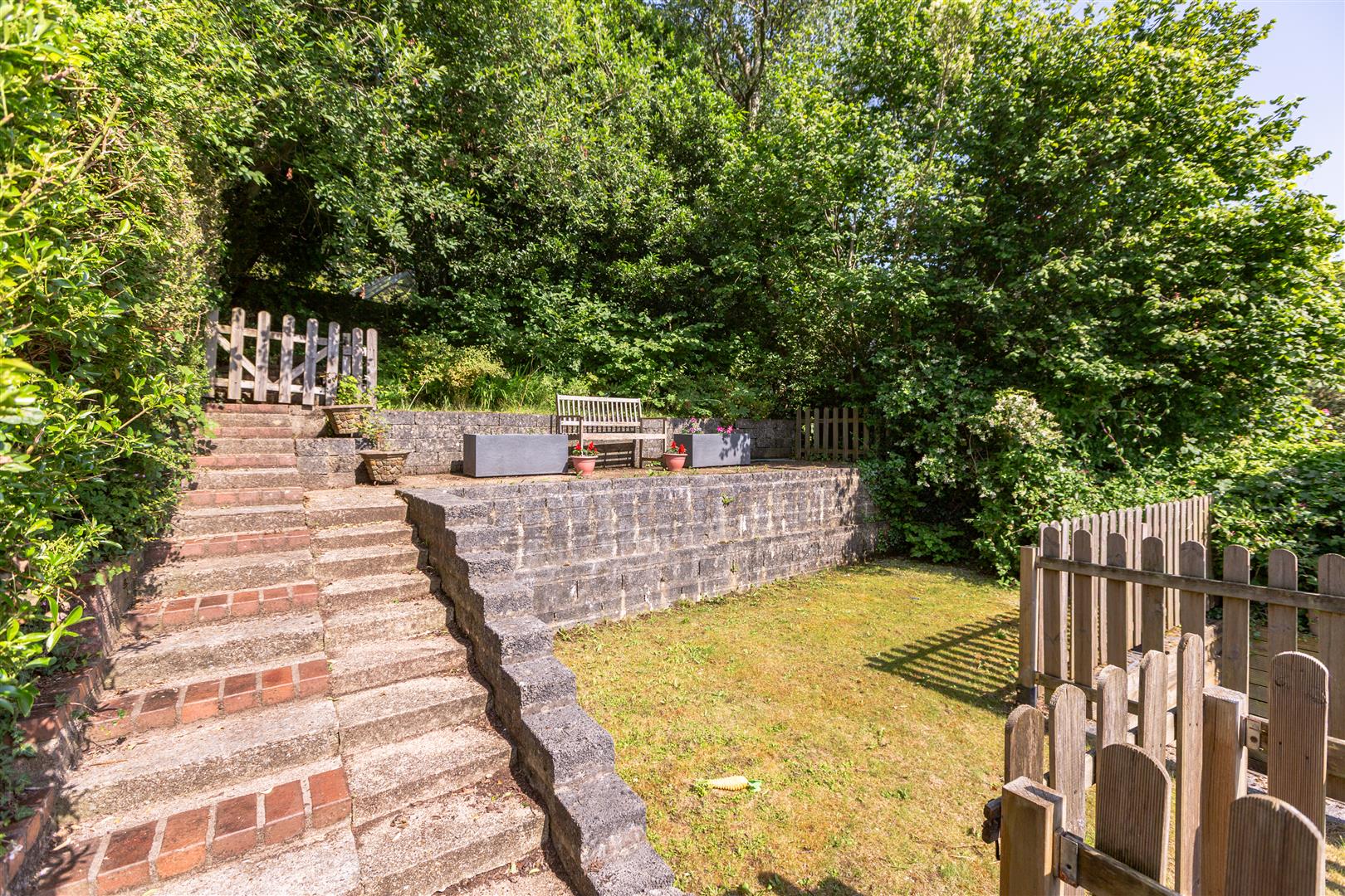 Woodcote, Killay, Swansea, SA2 7AY
